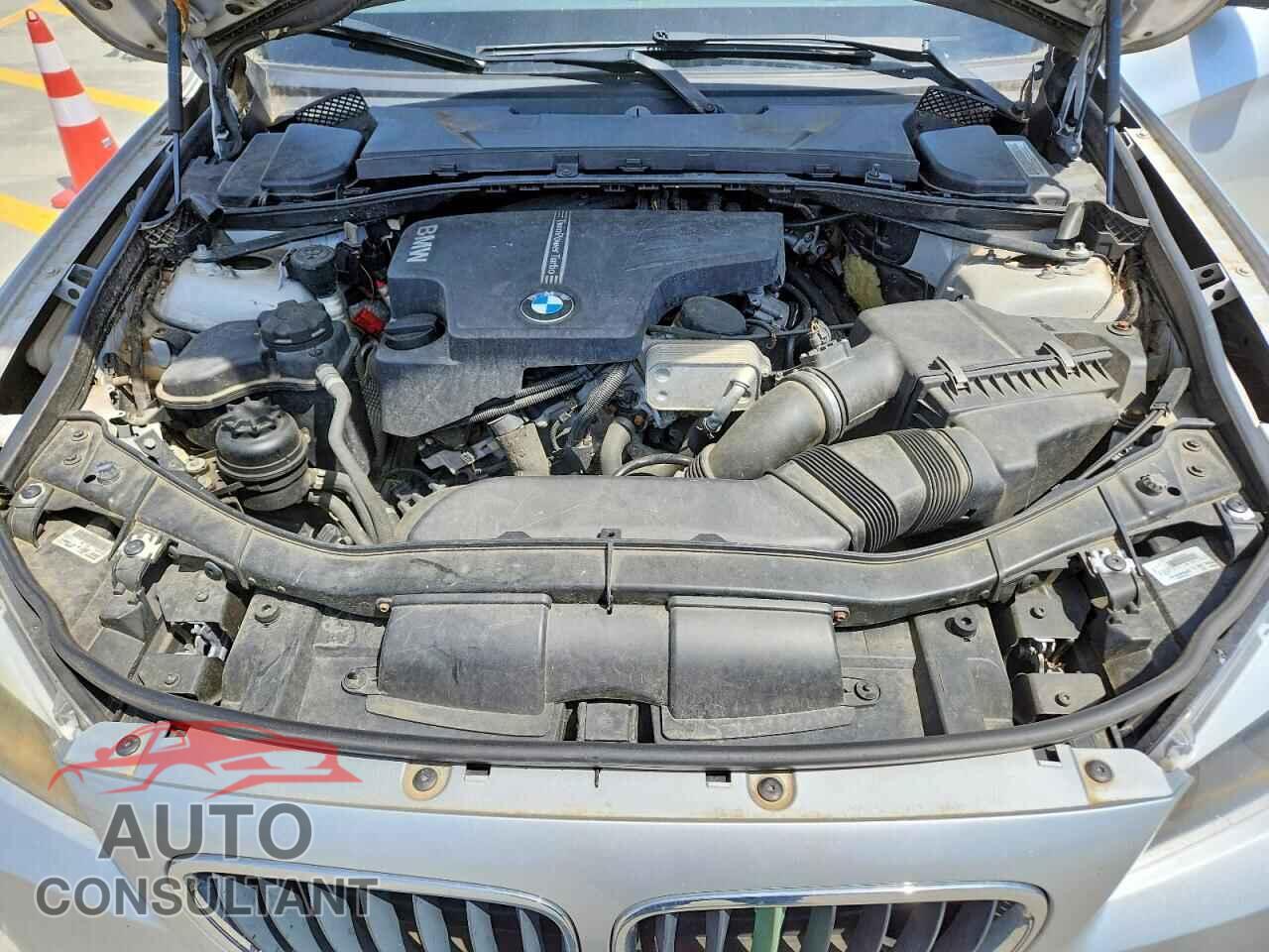 BMW X1 2012 - WBAVL1C5XCVR76124