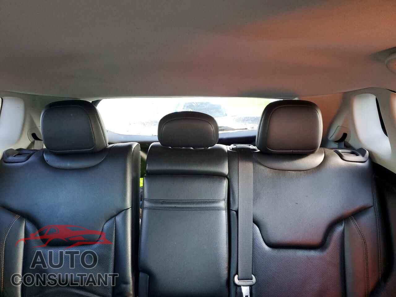 JEEP COMPASS 2018 - 3C4NJDCB2JT332808