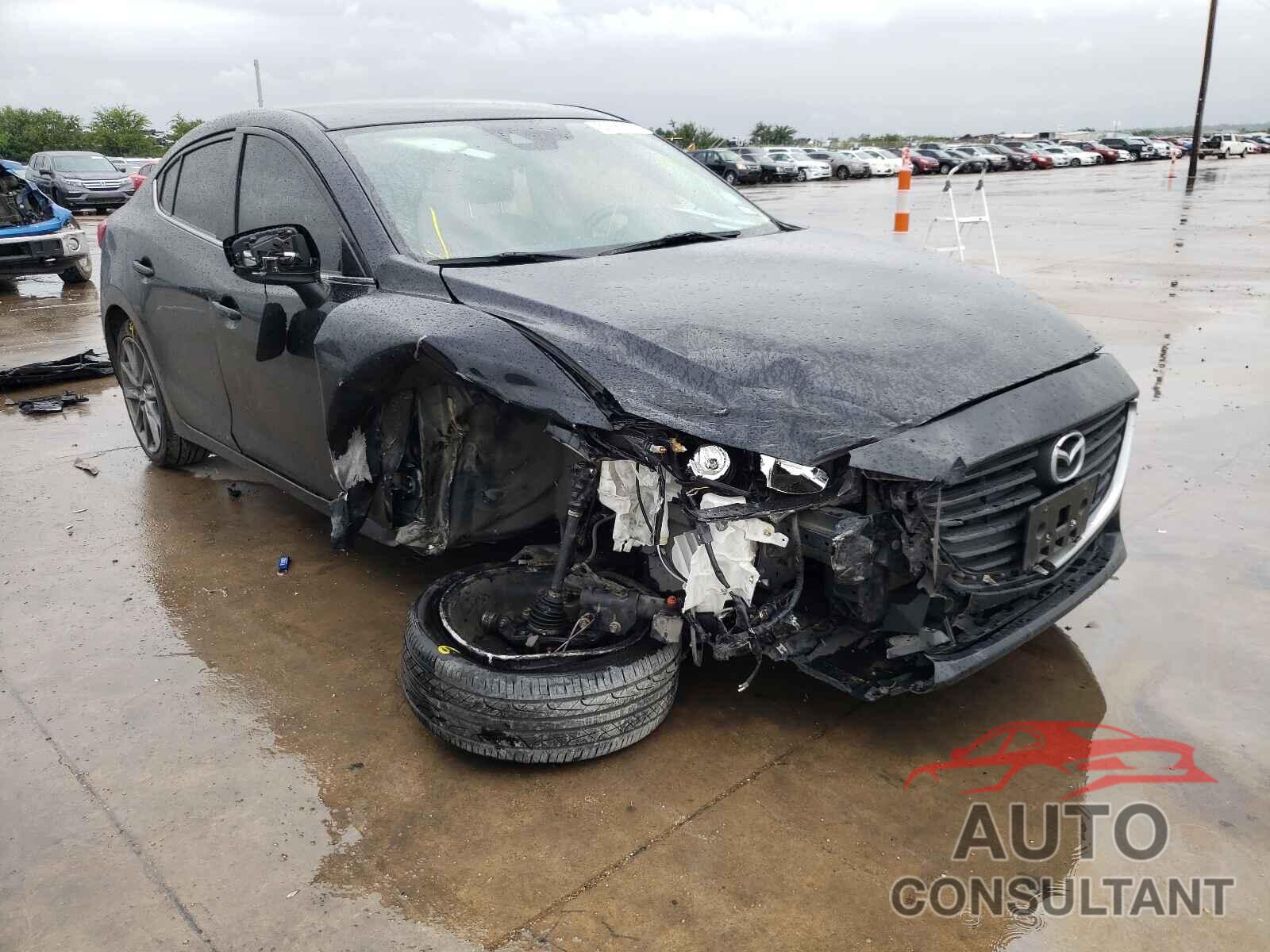 MAZDA 3 2018 - 3MZBN1V34JM202290