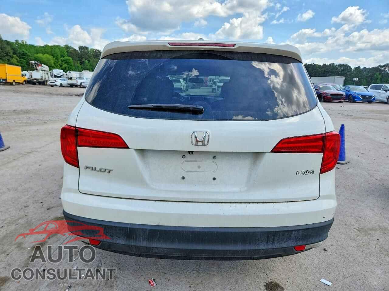 HONDA PILOT 2017 - 5FNYF5H54HB040089
