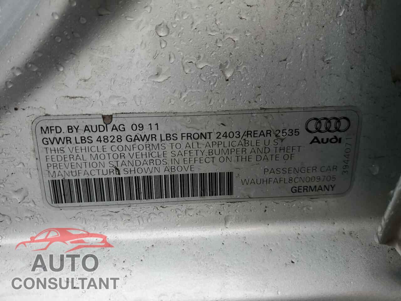 AUDI A4 2012 - WAUHFAFL8CN009705
