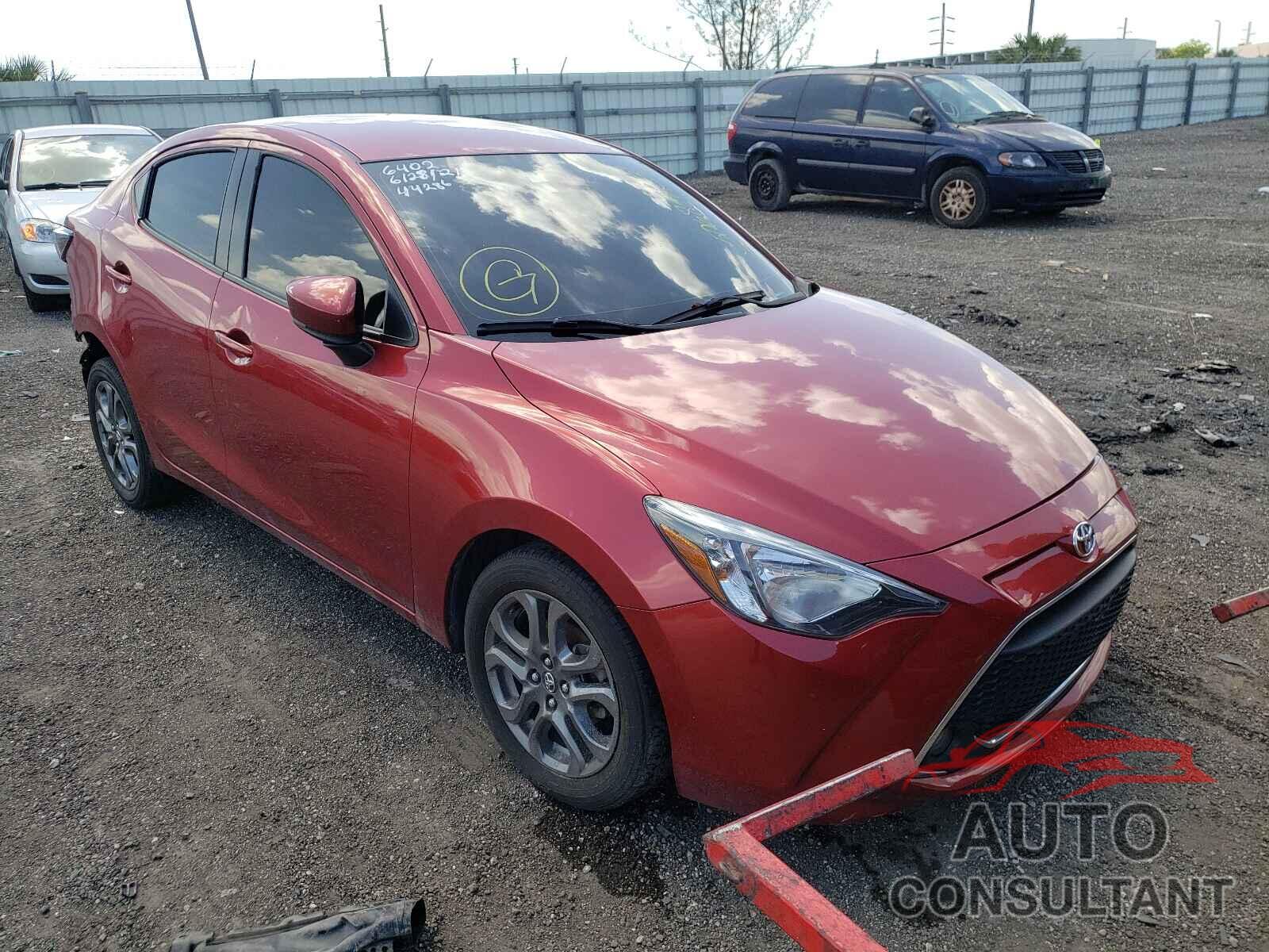 TOYOTA YARIS 2019 - 3MYDLBYV3KY516402