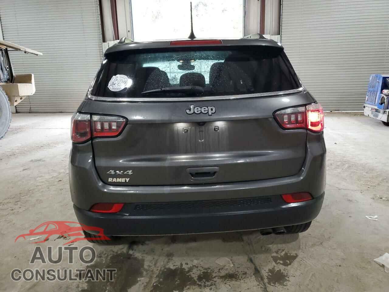 JEEP COMPASS 2019 - 3C4NJDCB4KT620699