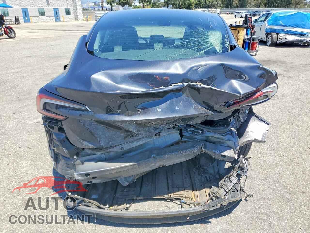 TESLA MODEL 3 2024 - 5YJ3E1EA7RF726961