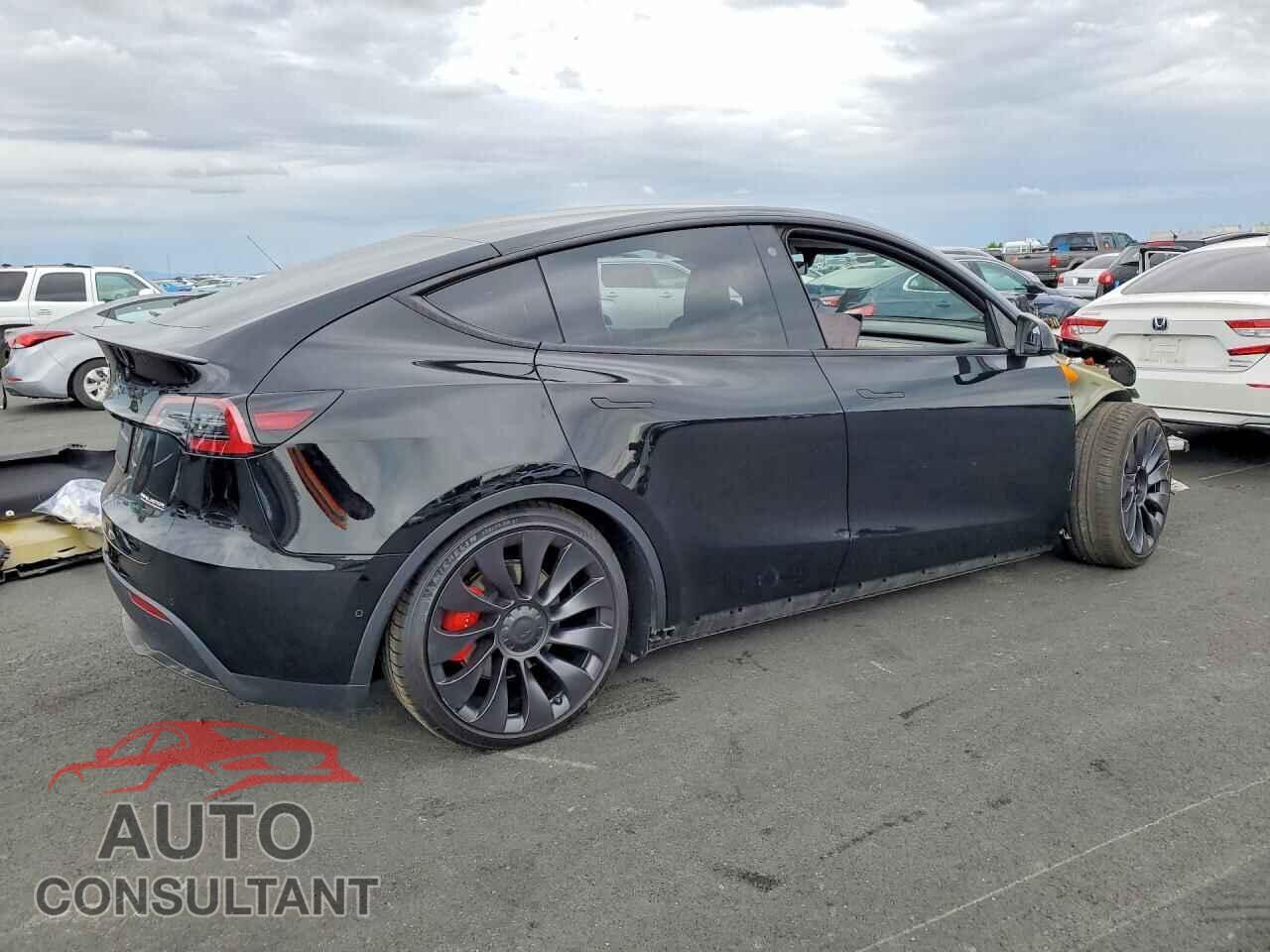 TESLA MODEL Y 2022 - 7SAYGDEF0NF484797