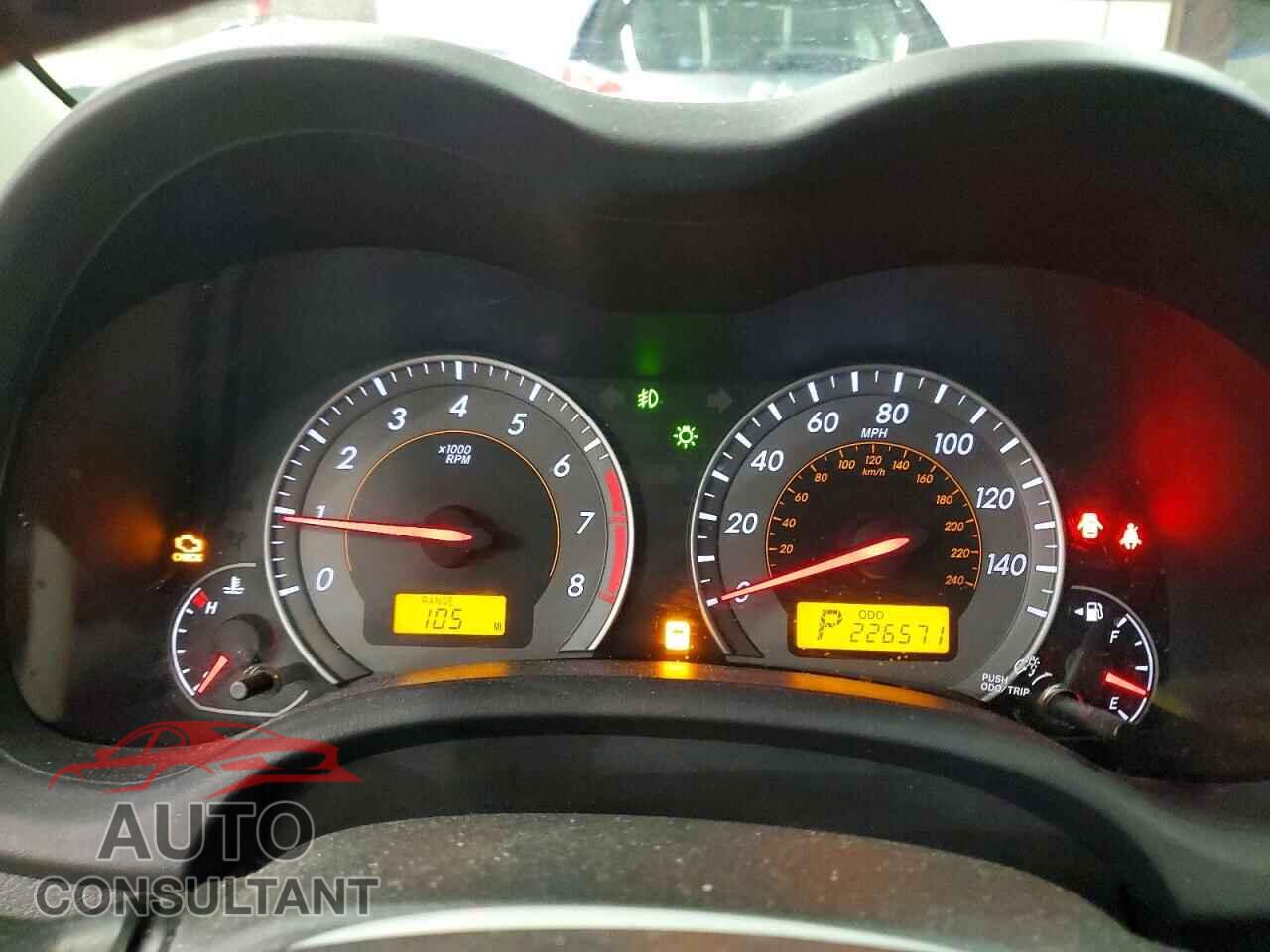 TOYOTA COROLLA 2010 - 2T1BU4EEXAC229656
