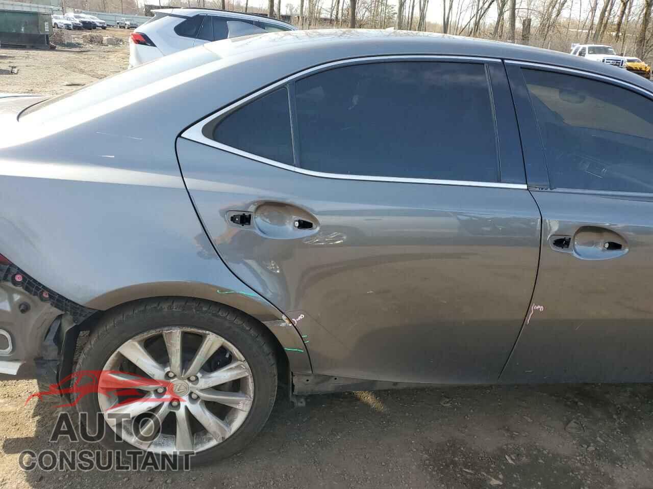 LEXUS IS 2015 - JTHCF1D22F5024422