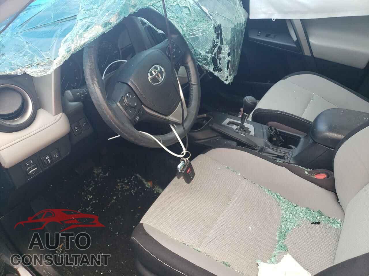 TOYOTA RAV4 2018 - 2T3RFREV3JW743473
