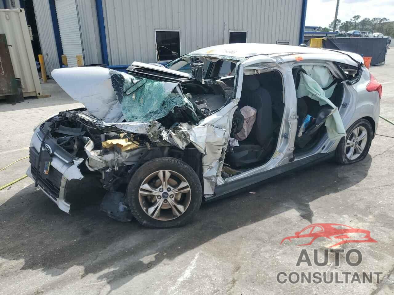 FORD FOCUS 2013 - 1FADP3K23DL130510
