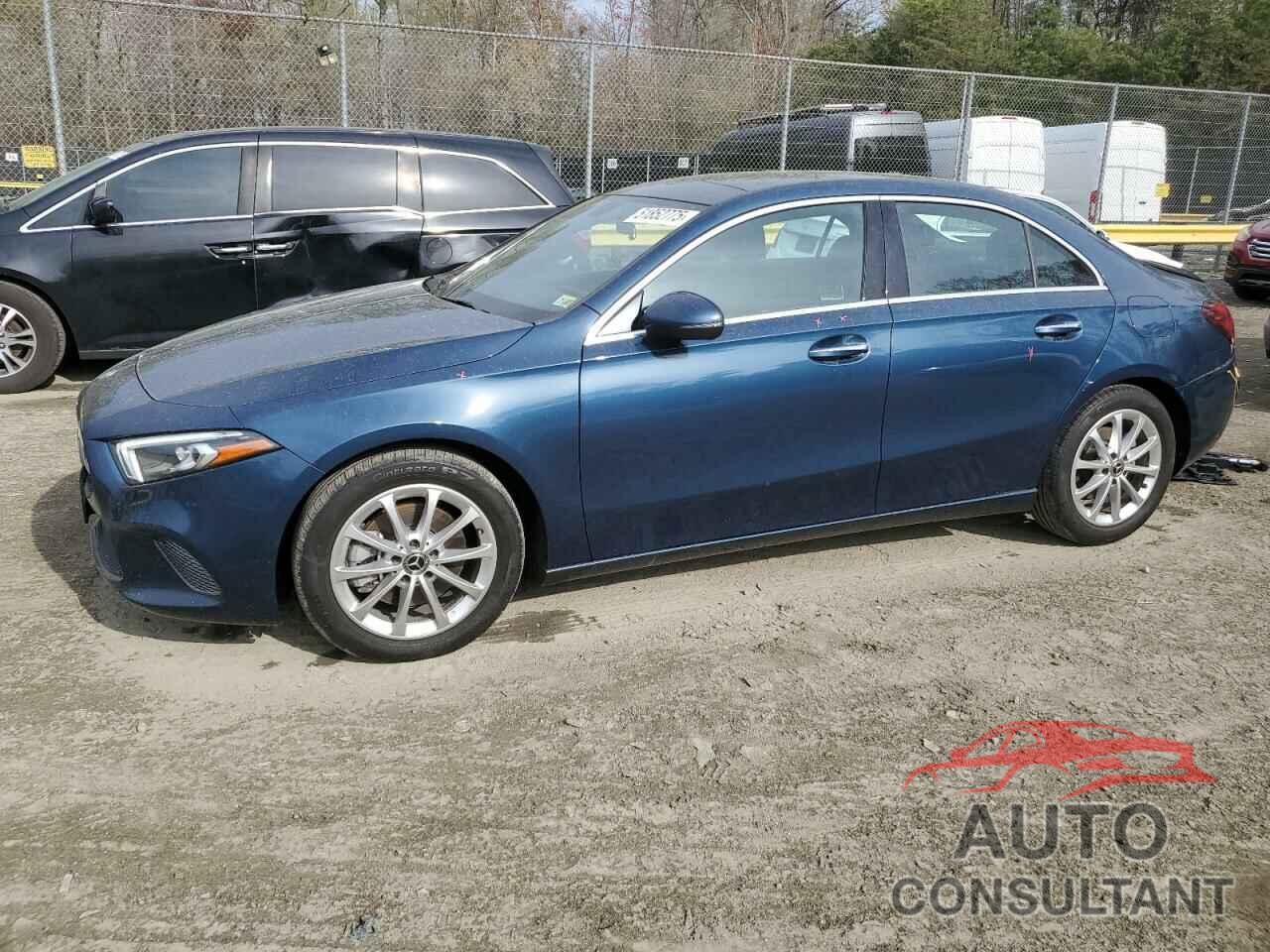 MERCEDES-BENZ A-CLASS 2022 - W1K3G4FBXNJ369674