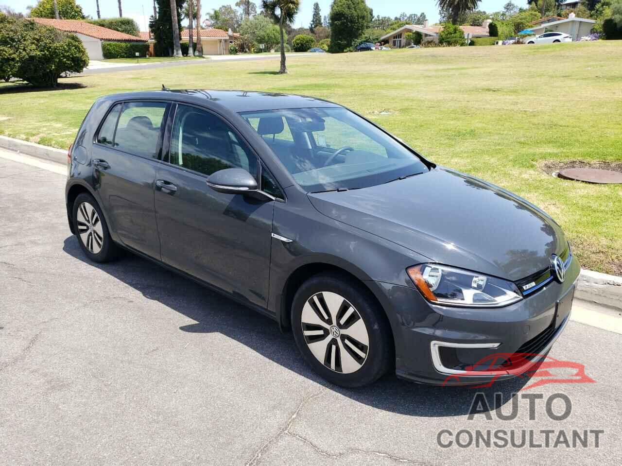 VOLKSWAGEN GOLF 2016 - WVWKP7AU4GW916735