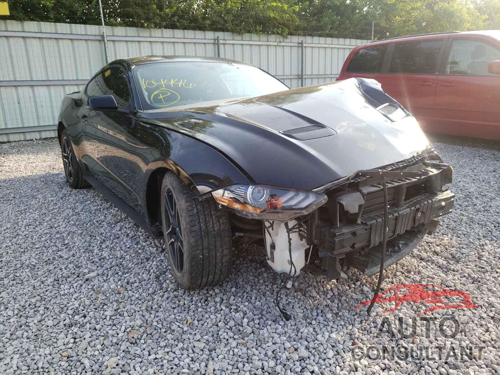 FORD MUSTANG 2018 - 1FA6P8THXJ5104446