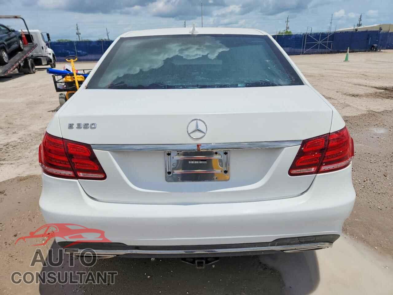 MERCEDES-BENZ E-CLASS 2015 - WDDHF5KB7FB120748