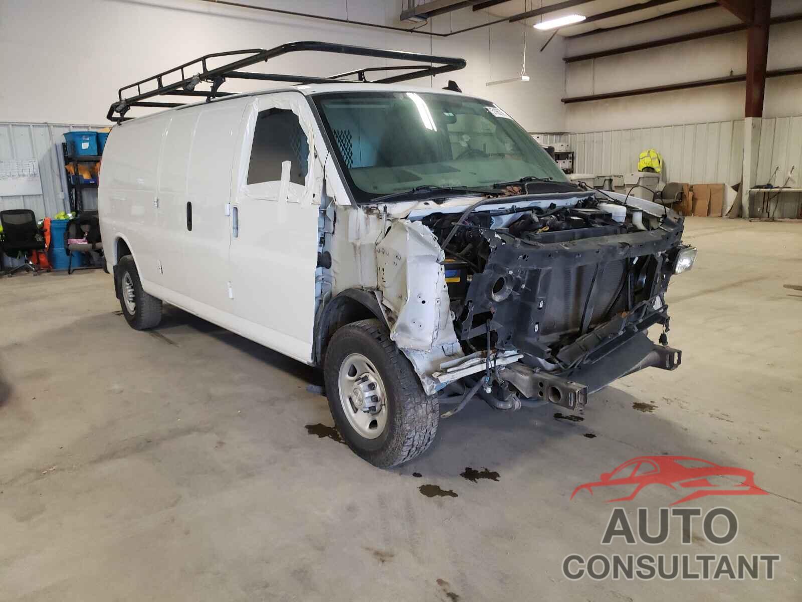 CHEVROLET EXPRESS 2017 - 1GCZGHFG5H1102826