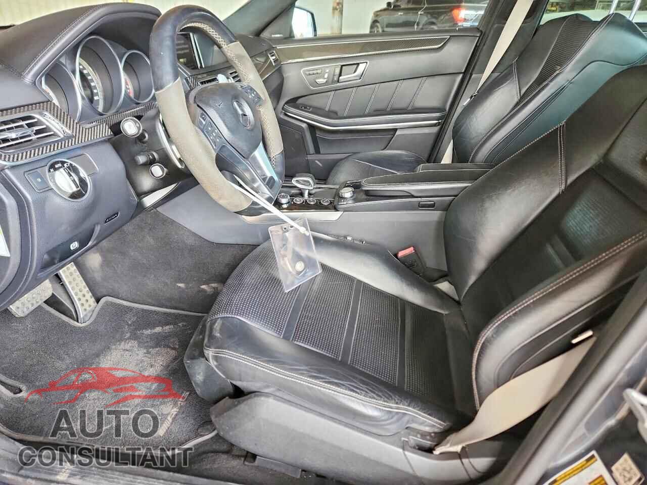 MERCEDES-BENZ E-CLASS 2014 - WDDHF7GB9EA919343