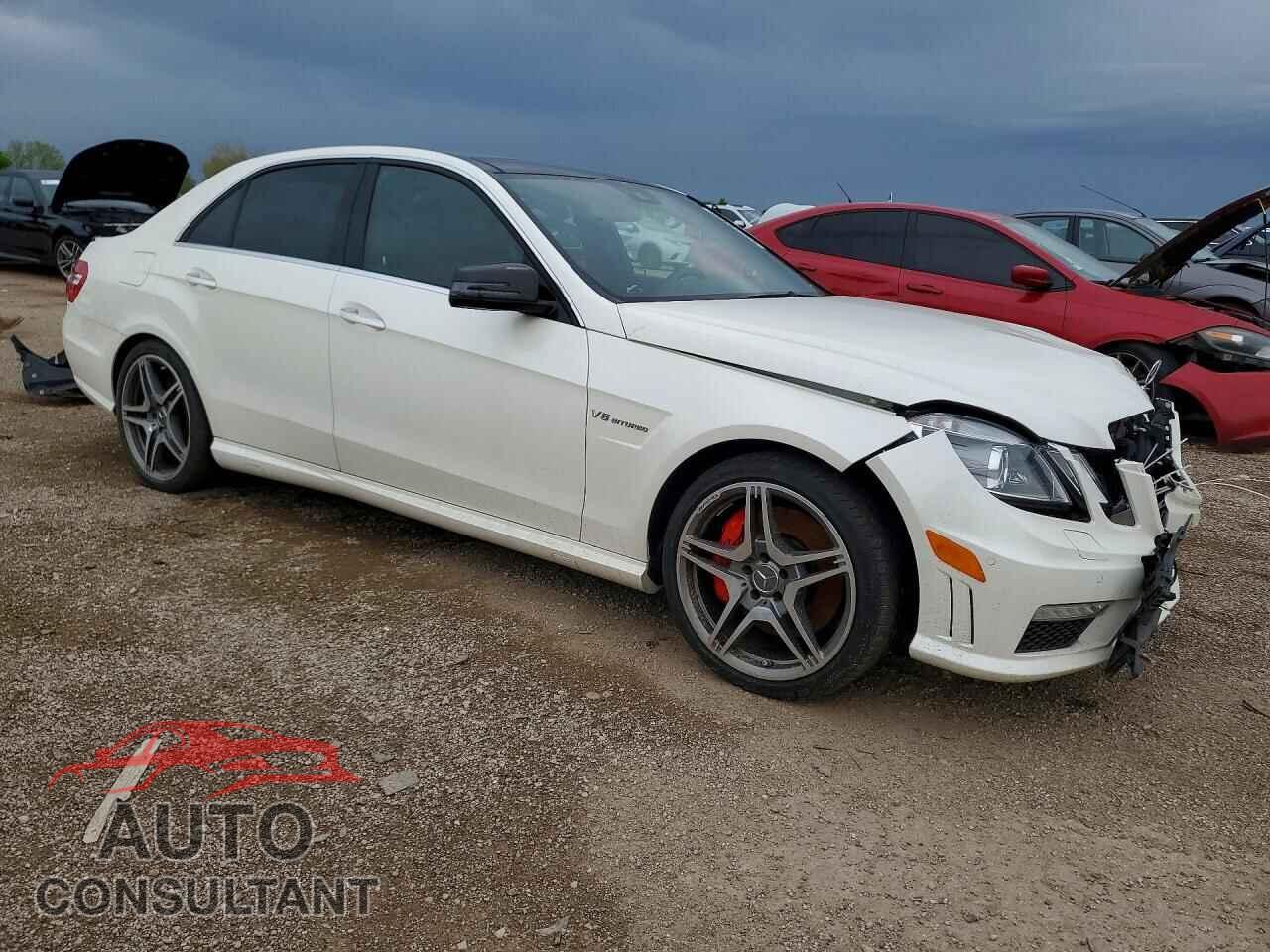 MERCEDES-BENZ E-CLASS 2012 - WDDHF7EB9CA562987