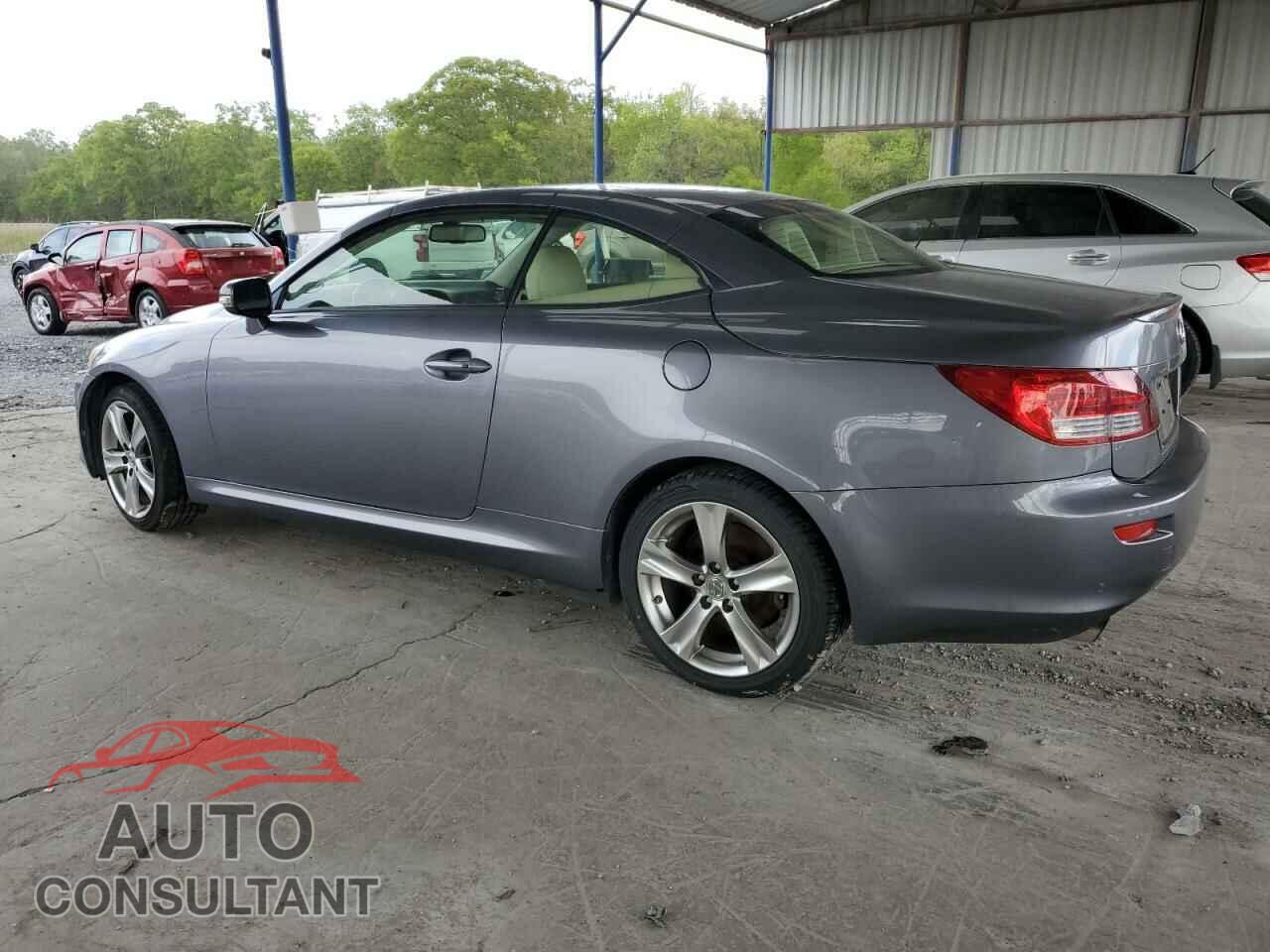 LEXUS IS 2013 - JTHFF2C21D2529113