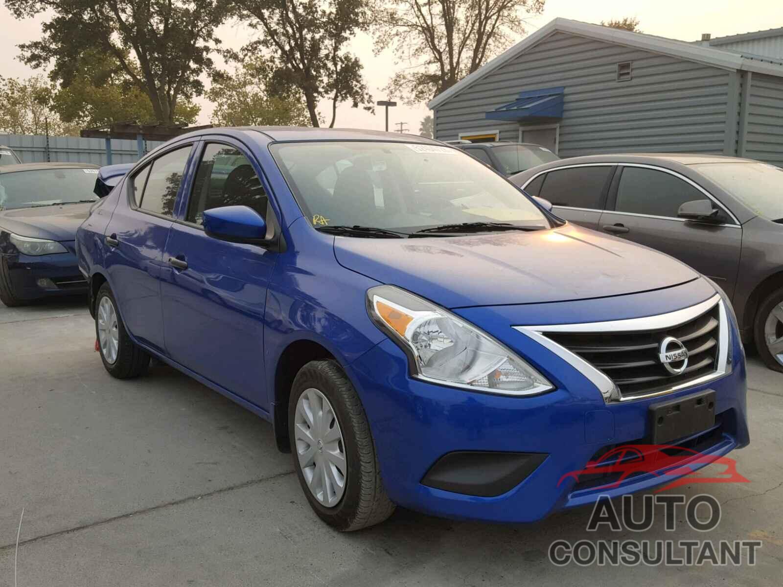 NISSAN VERSA 2017 - 3N1CN7AP5HL827593