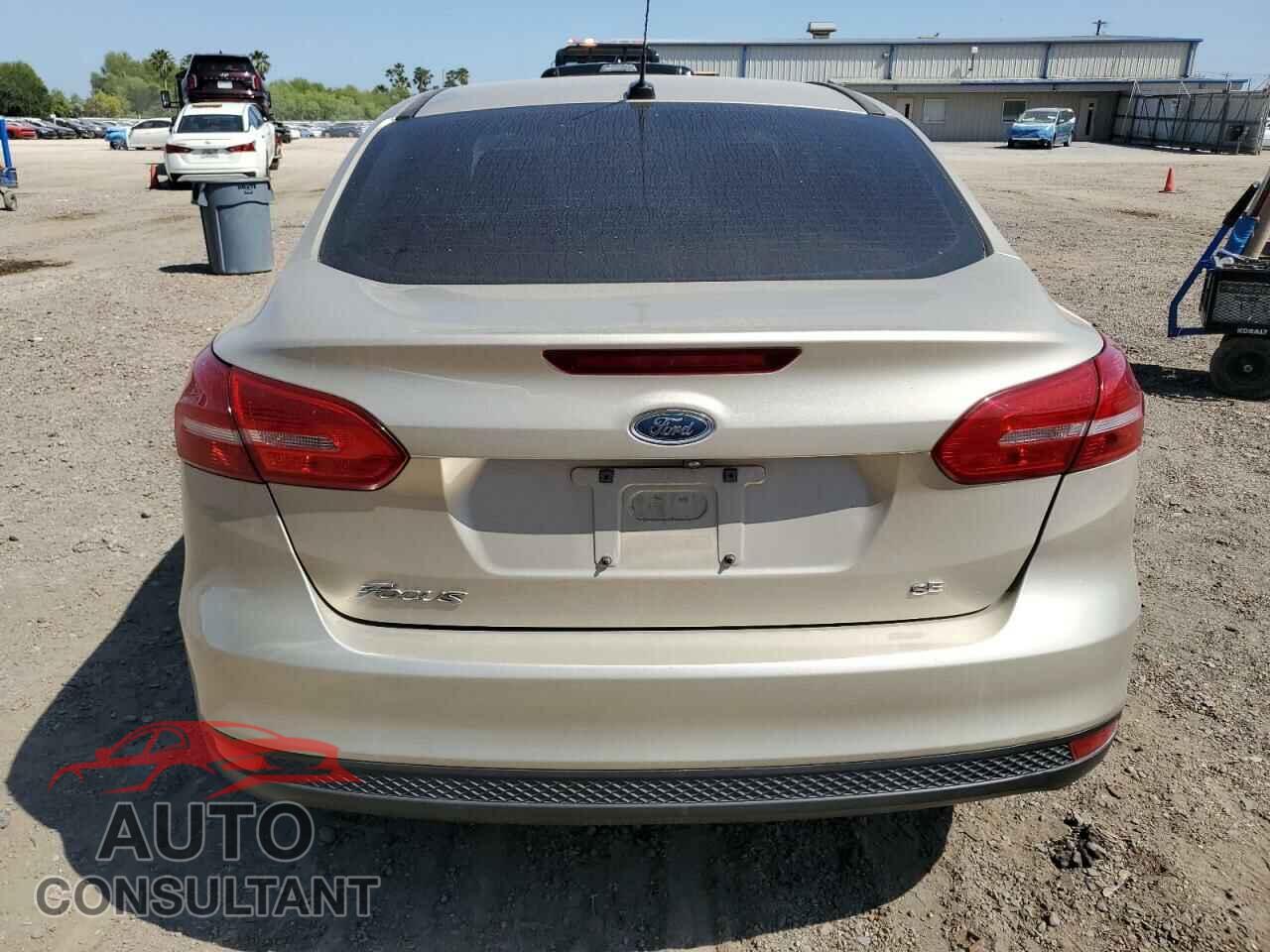 FORD FOCUS 2017 - 1FADP3F20HL313685