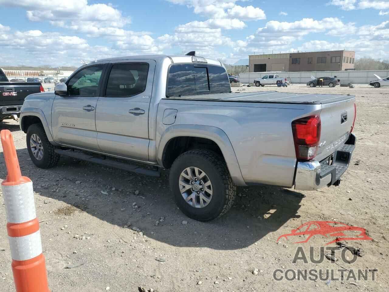 TOYOTA TACOMA 2018 - 5TFCZ5ANXJX123727