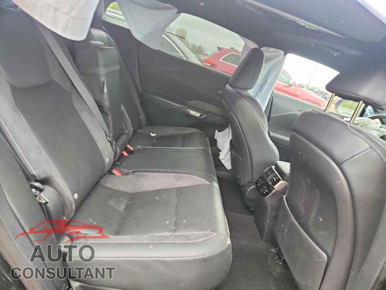 LEXUS UNKNOWN 2023 - 2T2BBMCA3PC009561