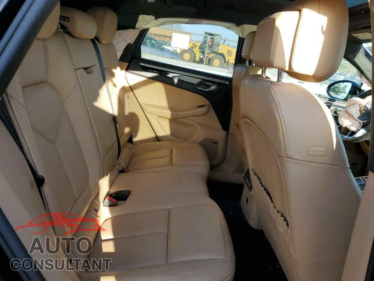 PORSCHE MACAN 2017 - WP1AB2A50HLB18952