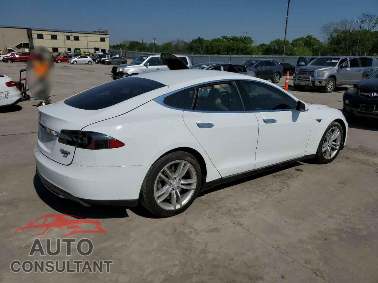 TESLA MODEL S 2014 - 5YJSA1H16EFP45983