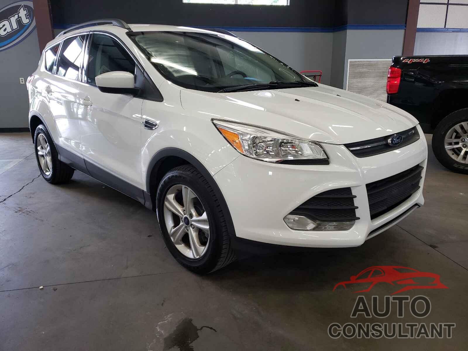 FORD ESCAPE 2016 - 1FMCU9GX8GUA02473