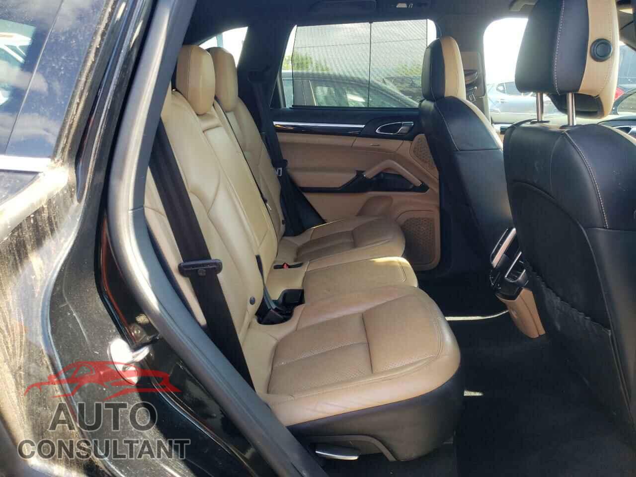 PORSCHE CAYENNE 2016 - WP1AE2A28GLA61881