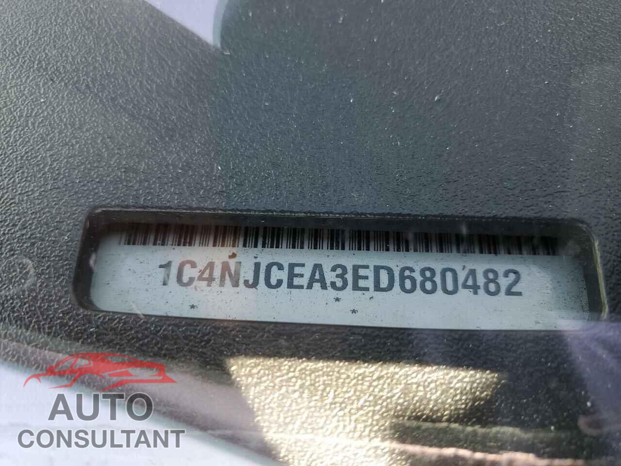 JEEP COMPASS 2014 - 1C4NJCEA3ED680482