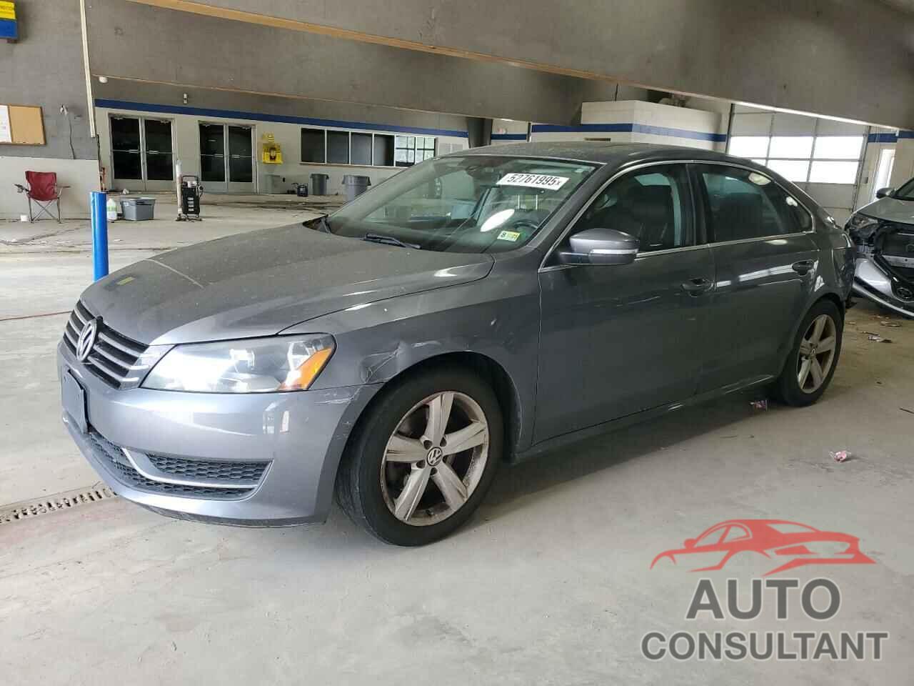 VOLKSWAGEN PASSAT 2013 - 1VWBP7A31DC122986