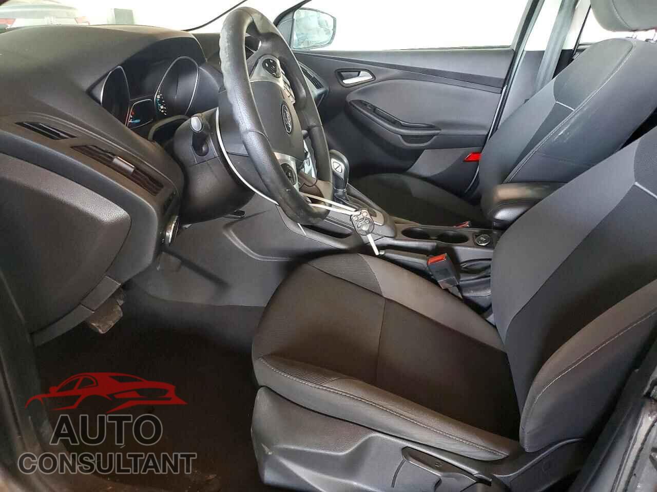 FORD FOCUS 2014 - 1FADP3K28EL300524