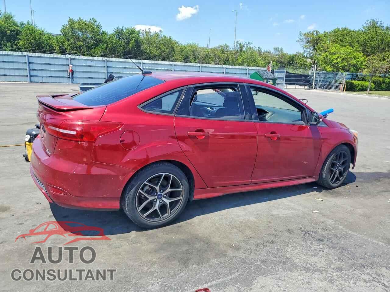 FORD FOCUS 2016 - 1FADP3F24GL376836