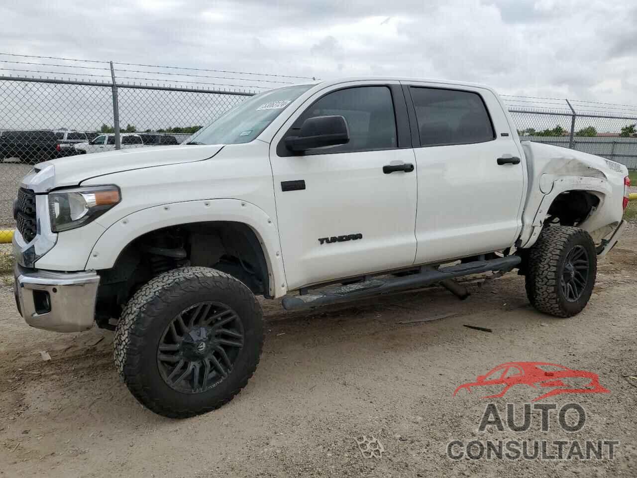 TOYOTA TUNDRA 2021 - 5TFDY5F14MX039145