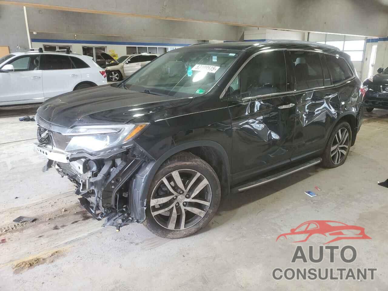 HONDA PILOT 2017 - 5FNYF6H03HB008907