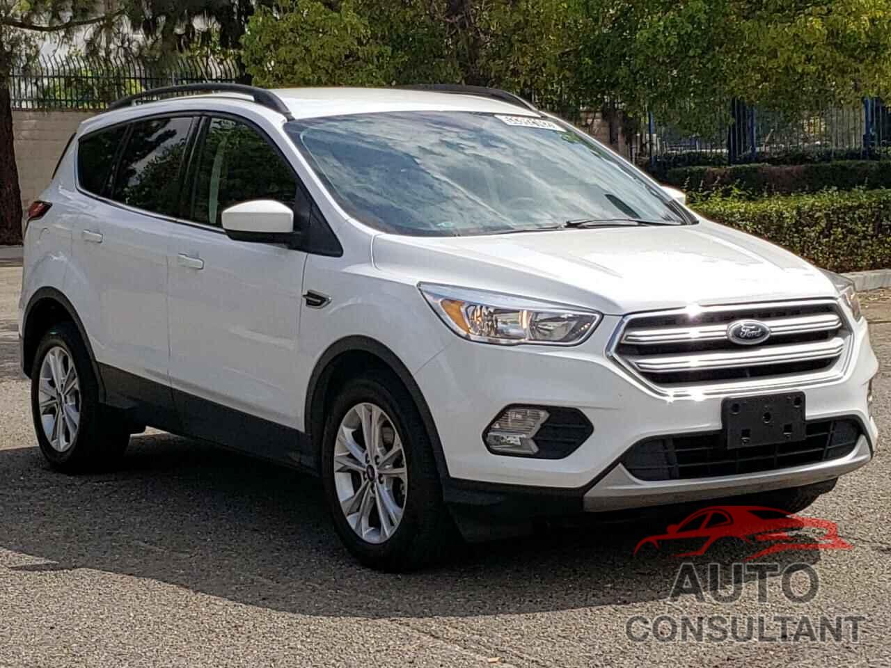 FORD ESCAPE 2018 - 1FMCU0GD5JUC90798
