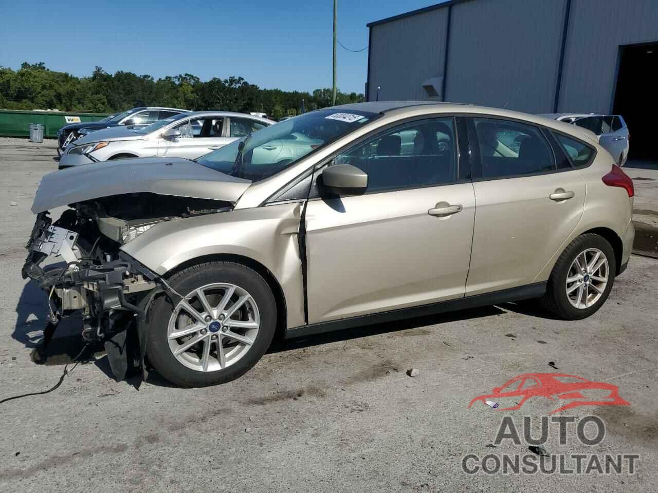 FORD FOCUS 2018 - 1FADP3K2XJL319425
