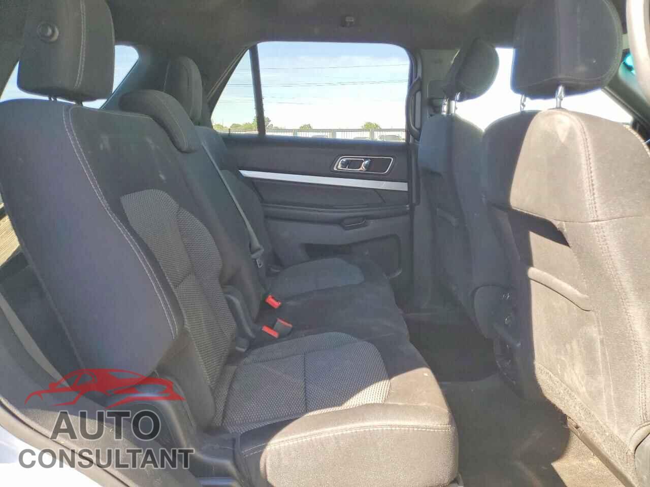 FORD EXPLORER 2017 - 1FM5K8D87HGC85826