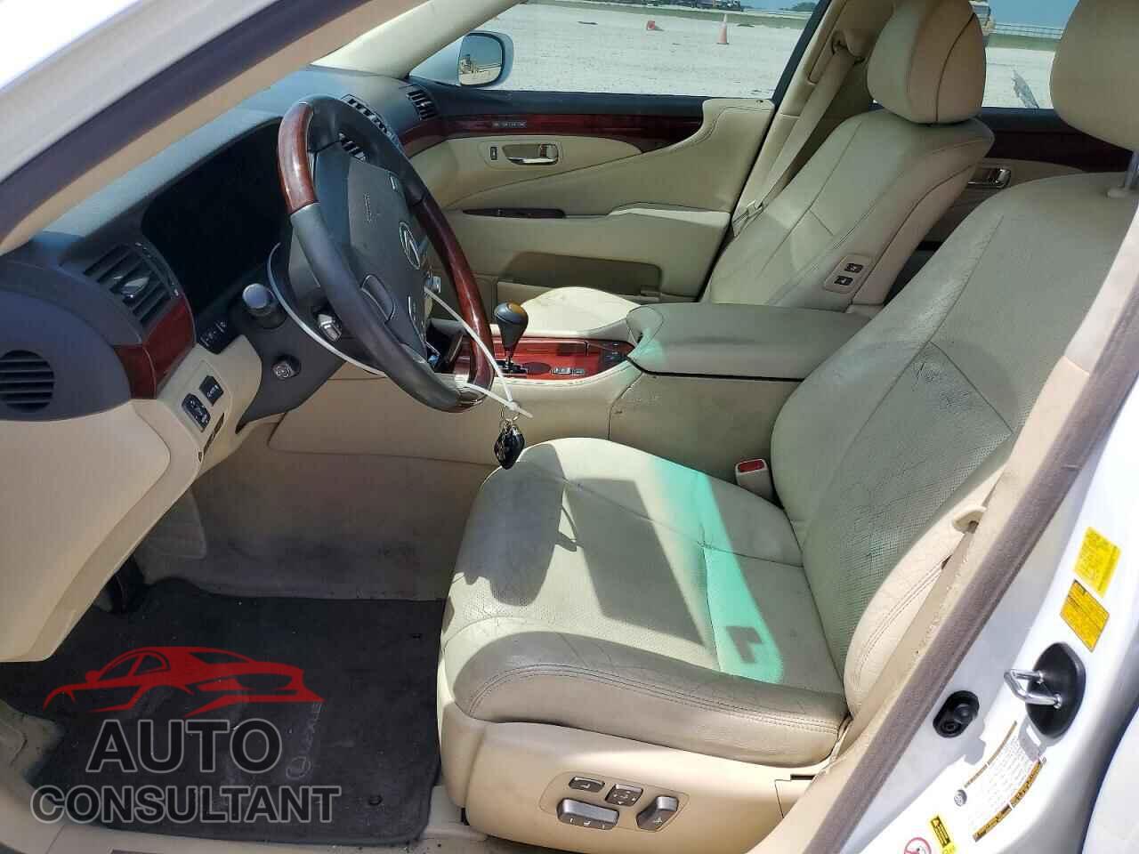 LEXUS LS460 2011 - JTHBL5EFXB5103019