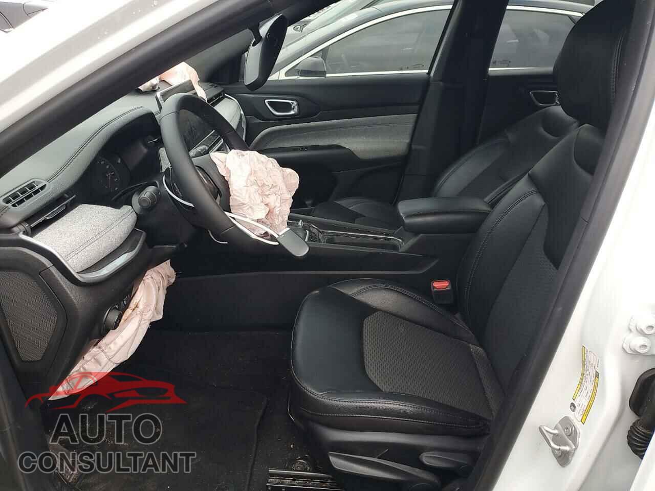 JEEP COMPASS 2024 - 3C4NJDBN7RT170021