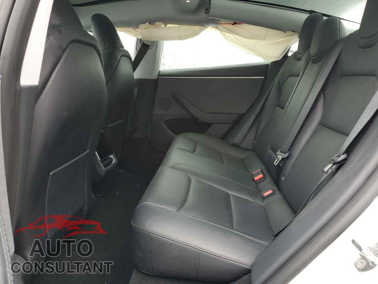 TESLA MODEL 3 2024 - 5YJ3E1EAXRF856426