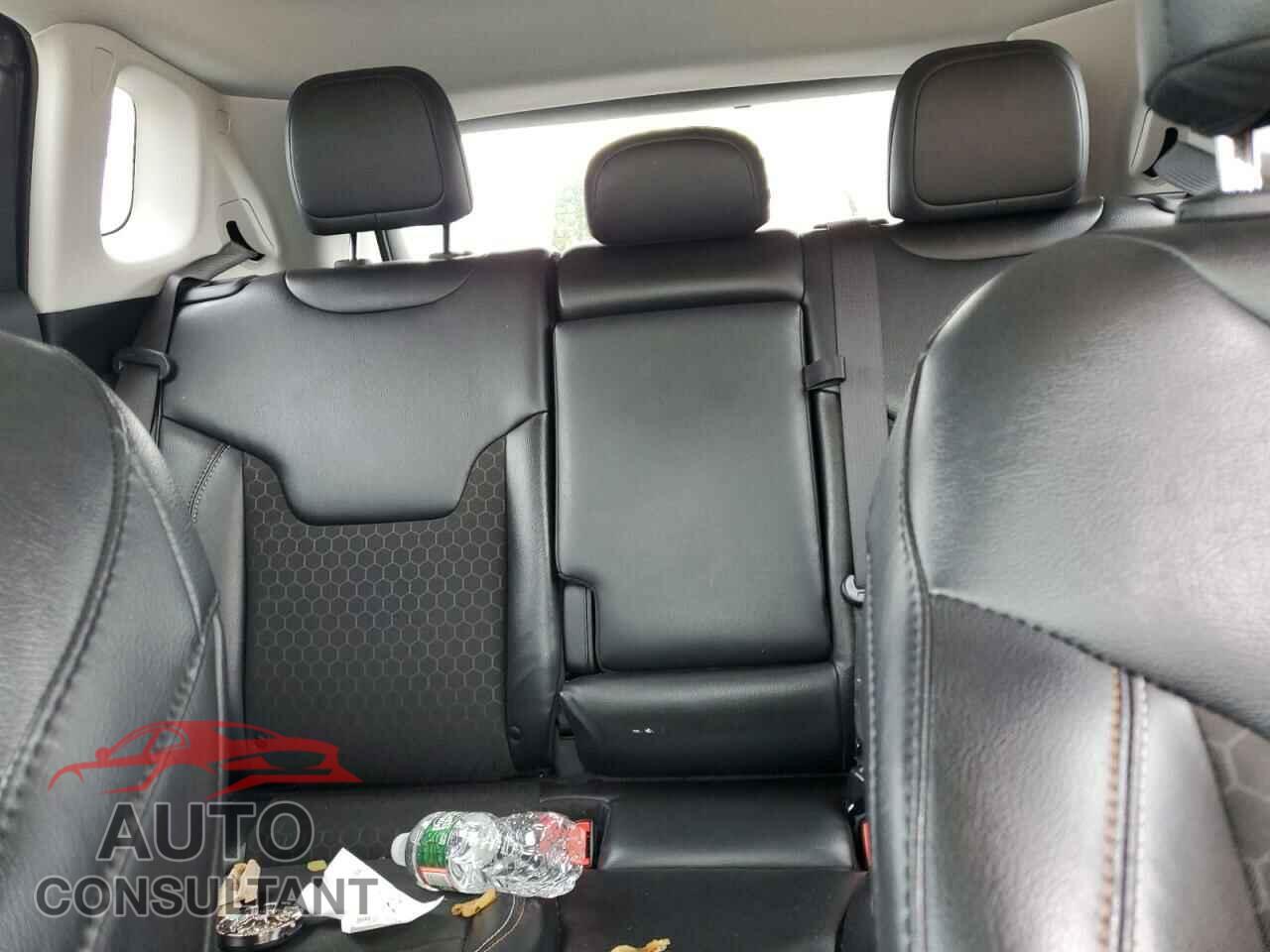 JEEP COMPASS 2020 - 3C4NJDBB1LT205116