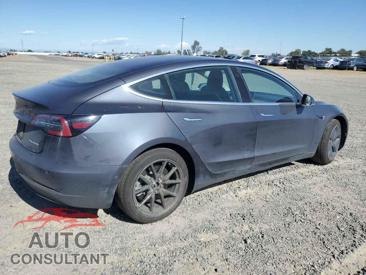 TESLA MODEL 3 2018 - 5YJ3E1EBXJF144673