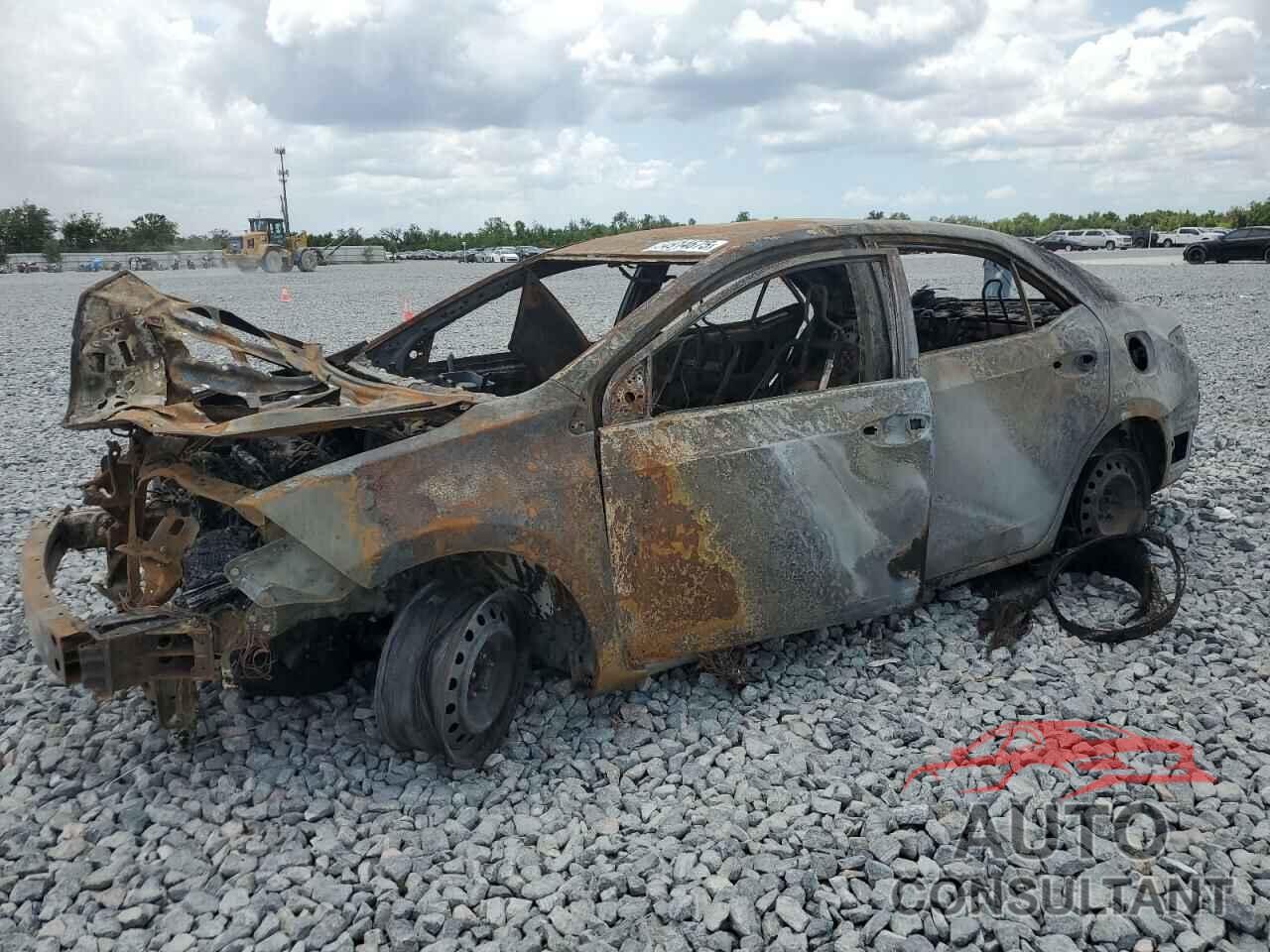 TOYOTA COROLLA 2018 - 5YFBURHE5JP854376