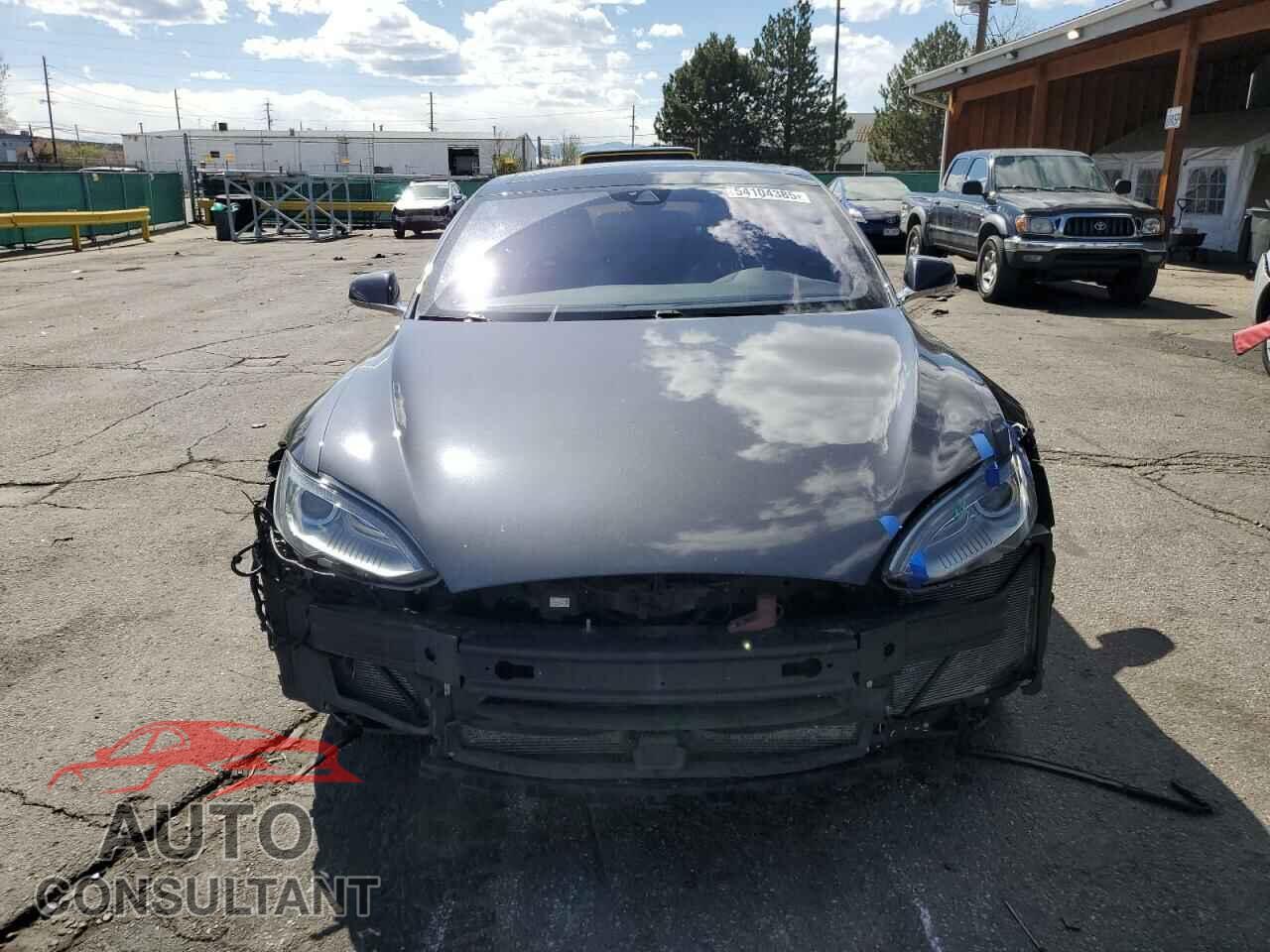 TESLA MODEL S 2015 - 5YJSA1H21FF090075