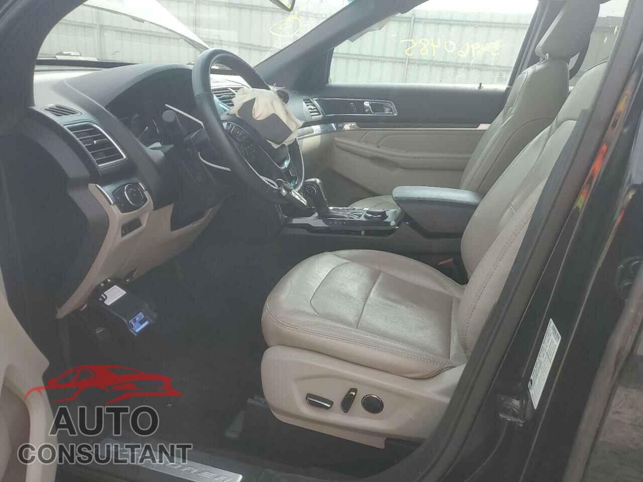 FORD EXPLORER 2018 - 1FM5K8F83JGB11125