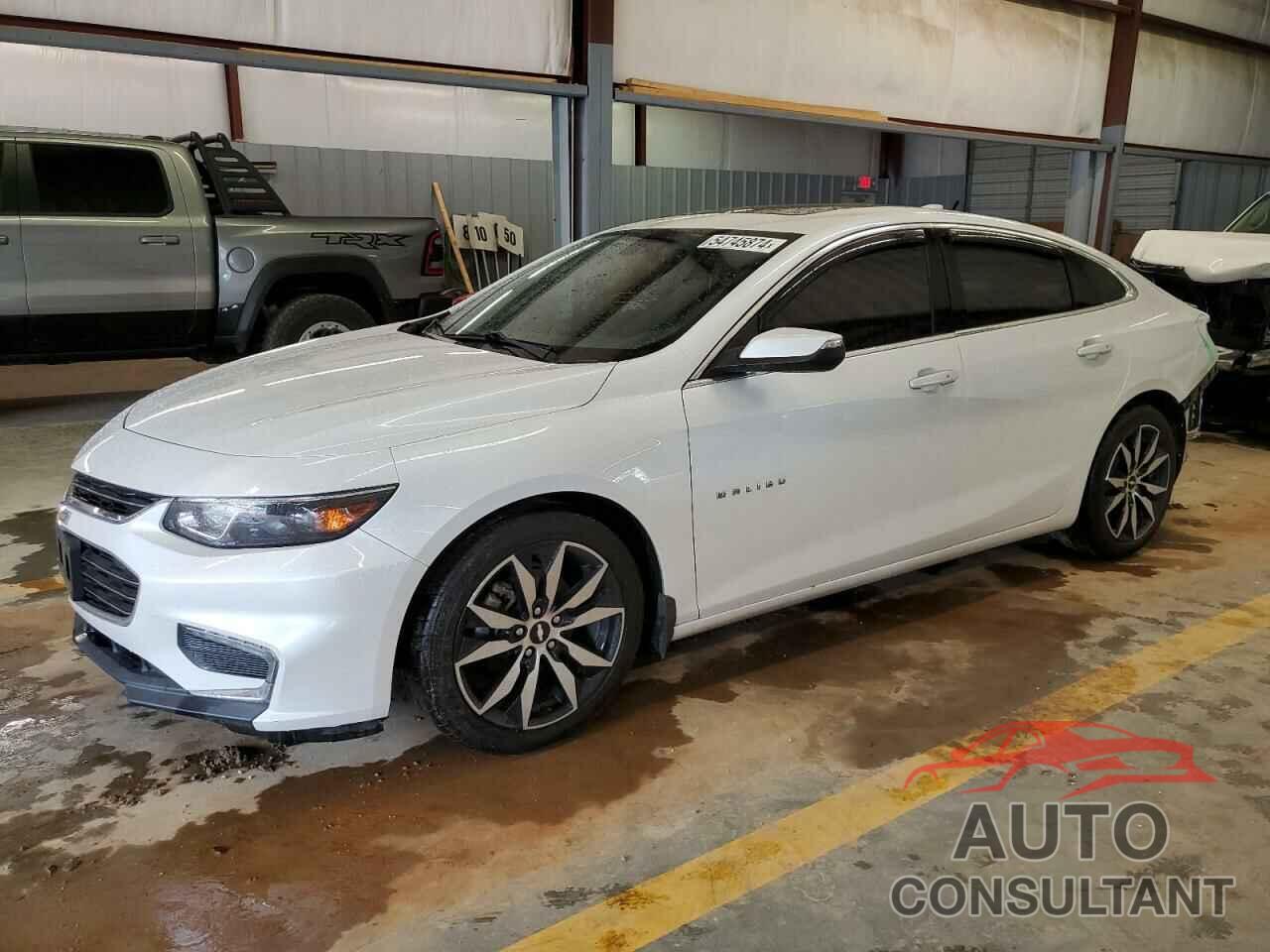 CHEVROLET MALIBU 2016 - 1G1ZE5ST3GF243475