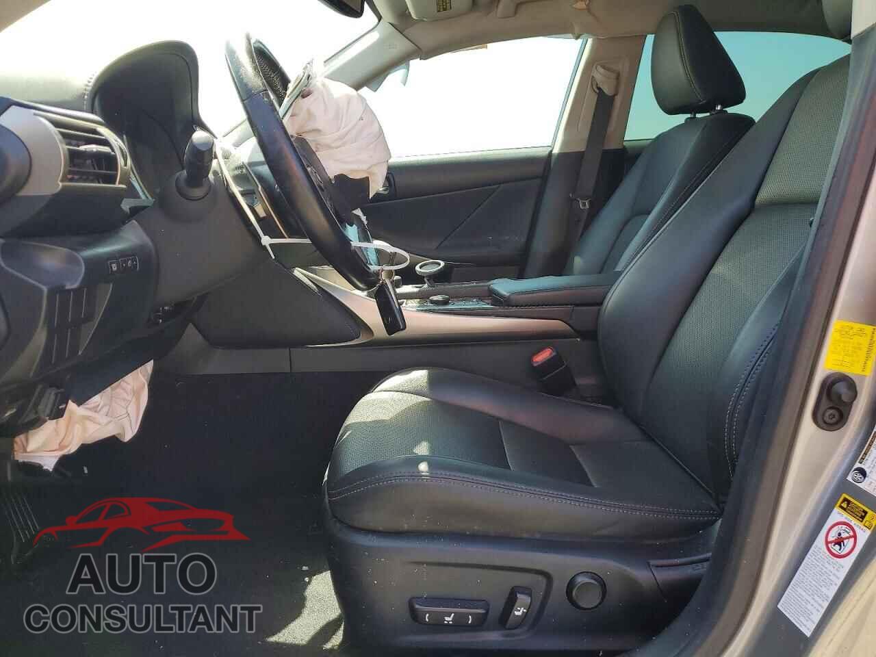 LEXUS IS 2015 - JTHBF1D25F5078549