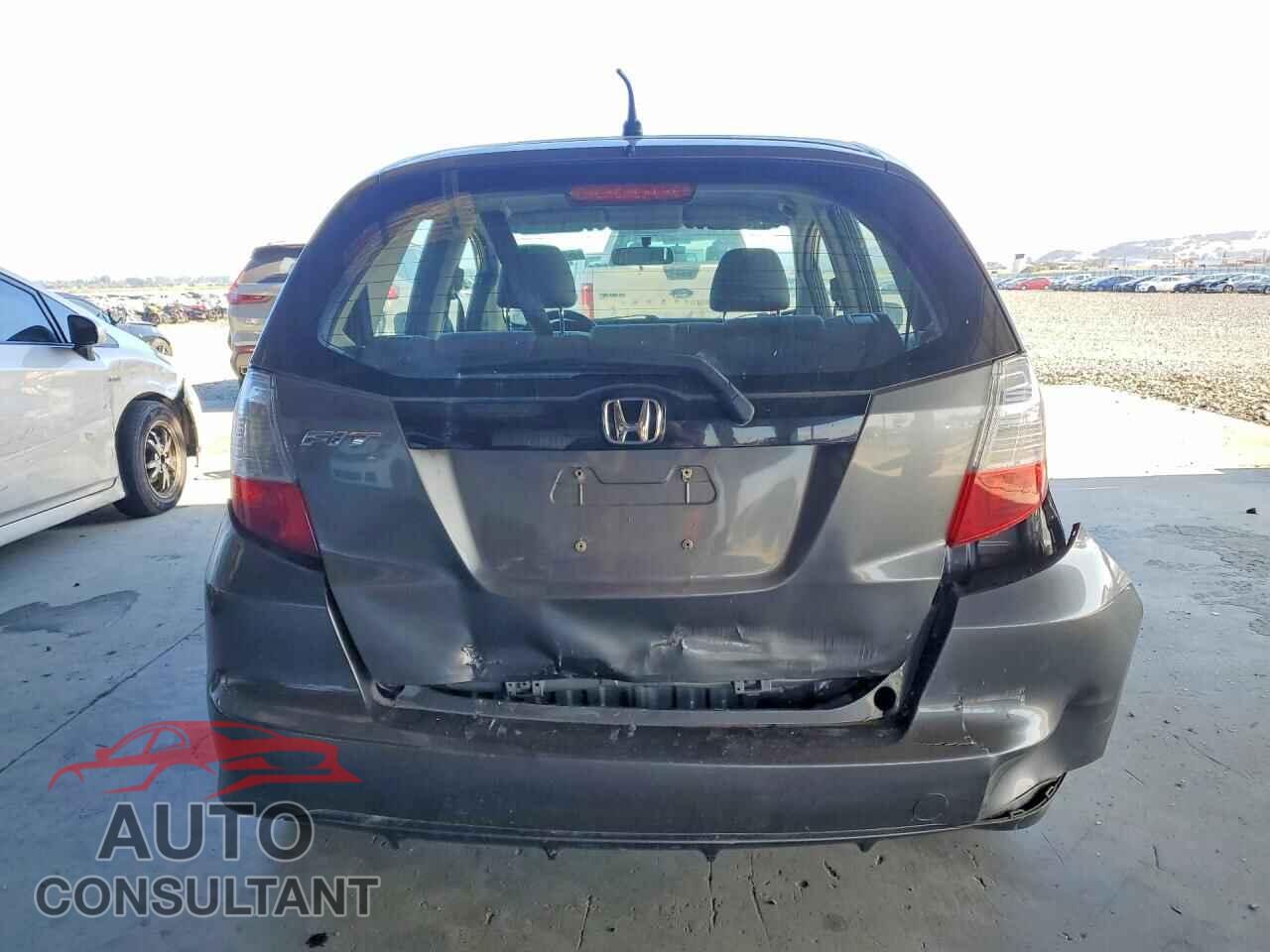HONDA FIT 2013 - JHMGE8H35DC078564