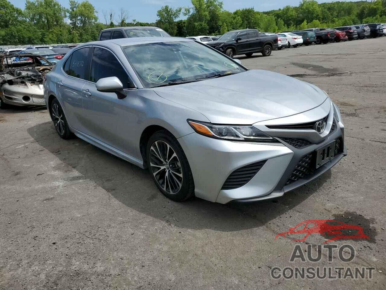 TOYOTA CAMRY 2020 - 4T1G11AK8LU326185